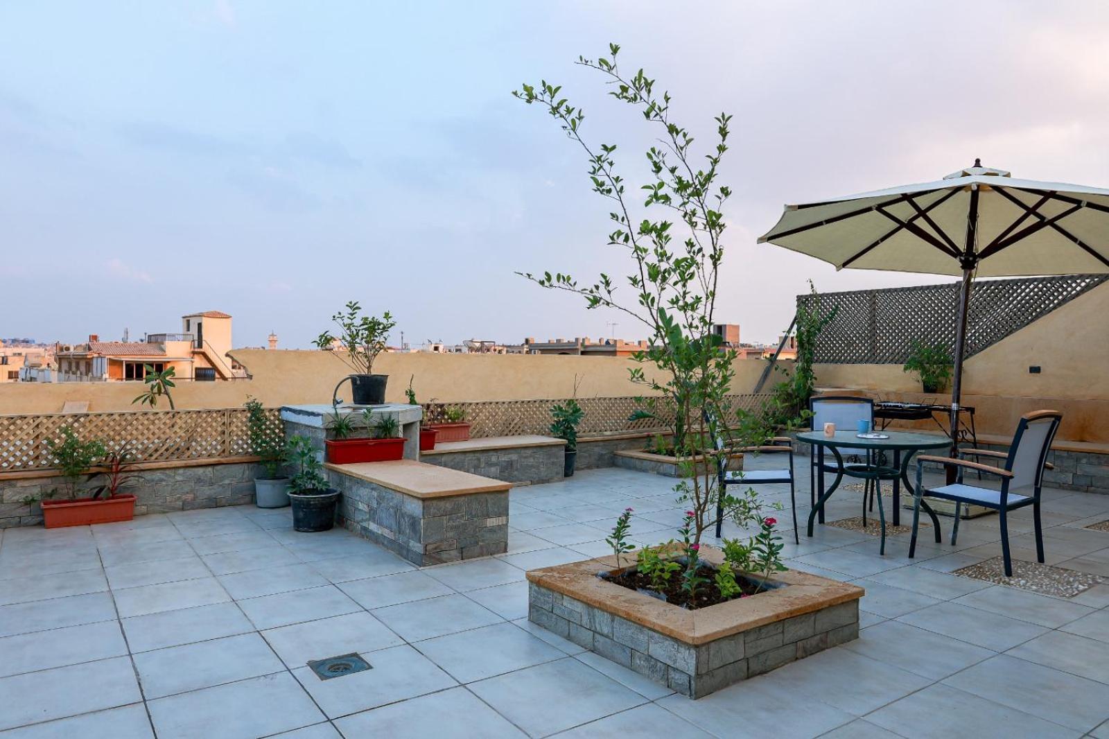 Luxurious With Terrace In New Apartment
